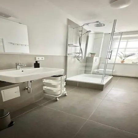 Arbio Monteurzimmer Tremmen Parking Included דירה קצין