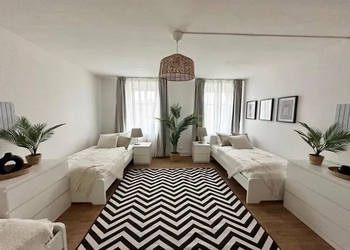 Arbio Monteurzimmer Tremmen Parking Included شقة